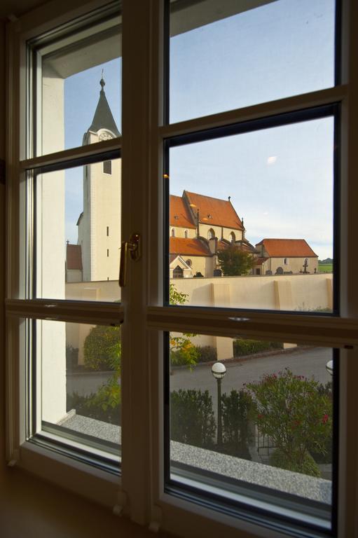 Landgasthof Winter Ardagger Stift エクステリア 写真